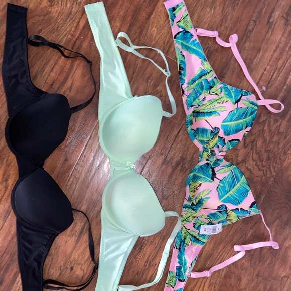 Other - Bra bundle